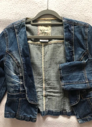 Jeans Jacke von Street One, gr. 36/S, blaue & feine Jeans Jacke, wie neu, marque: Street One, état: Très bon état, taille: S / 36 / 8, 9,00 €, 10,15 € Protection acheteurs incluse