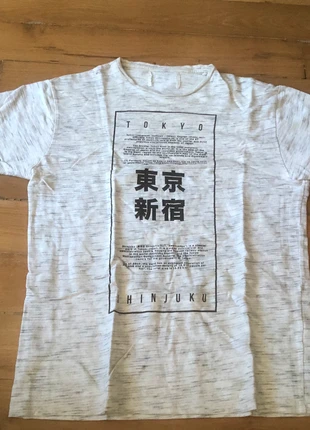 T-shirt Tokyo, marque: Tokyo, état: Bon état, taille: S, 7,00 €, 8,05 € Protection acheteurs incluse