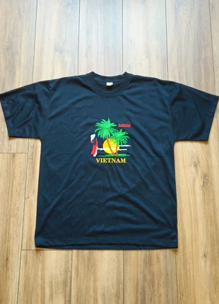 T-shirt vintage brodé Vietnam Saigon taille XL, marke: Vintage, zustand: Sehr gut, größe: XL, 15,00 €, 16,45 € inklusive Vinted-Käuferschutz