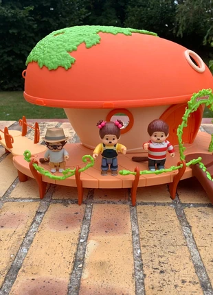 Kiki monchichi la maison dans les arbres des monchichi et 3 personnages kiki, marque: Monchichi / Kiki, état: Très bon état, taille: Taille unique, 19,00 €, 20,65 € Protection acheteurs incluse