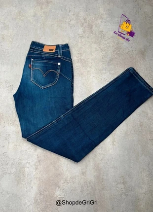 Jean Levi’s low rise Skinny Femme Bleu vintage – Taille 36 (W28 L32), marca: Levi's, estado: Muito bom, tamanho: S / 36 / 8, €26.00, €28.00 inclui Proteção do Comprador Pro