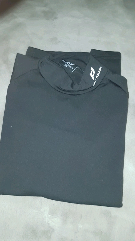 Vends tee shirt Pro touch intersport taille M Vinted