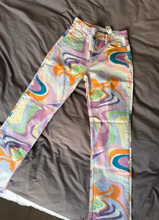 Pantaloni Zara taglia 36 – Fantasia colorata – Chic e comodi, brand: Zara, condizioni: Ottime, taglia: S / IT 40 / EU 36, €12.00, €13.30 include la Protezione acquisti