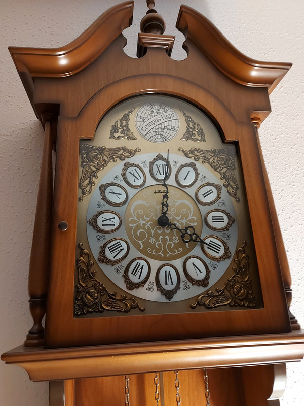 Reloj de carrillon de pared. OFERTA 185 Vinted