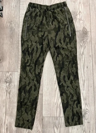 Pantalon chino IKKS garçon 14 ans kaki, marke: IKKS, zustand: Sehr gut, größe: 14 Jahre / 164, 5,00 €, 5,95 € inklusive Vinted-Käuferschutz