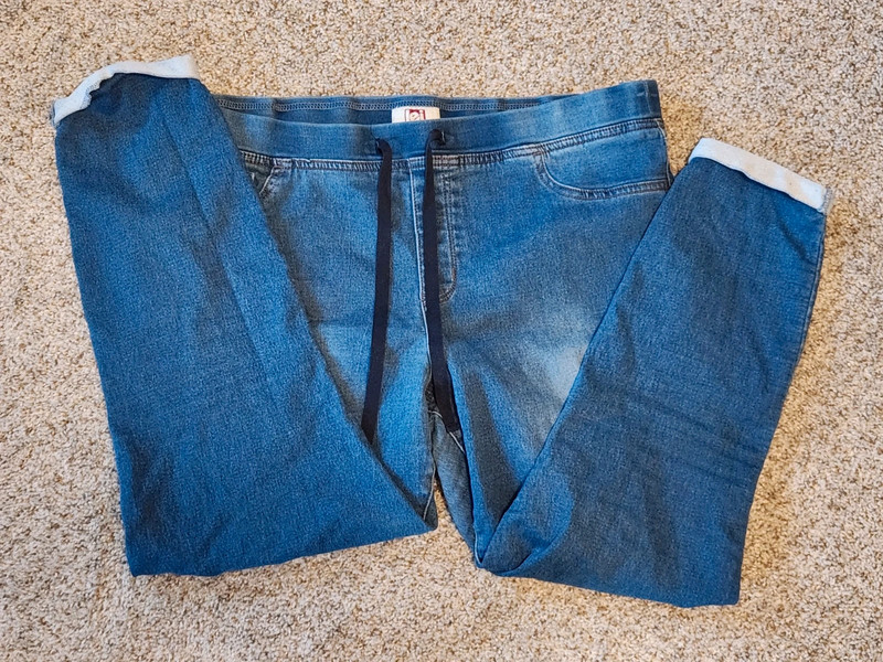 Women's Lei sz 1X Cropped jeans 3