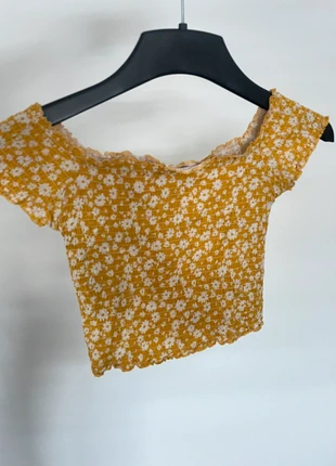 Top romantique jaune fleurs, brand: Primark, condition: Very good, size: XS / 34 / 6, €2.00, €2.80 includes Buyer Protection