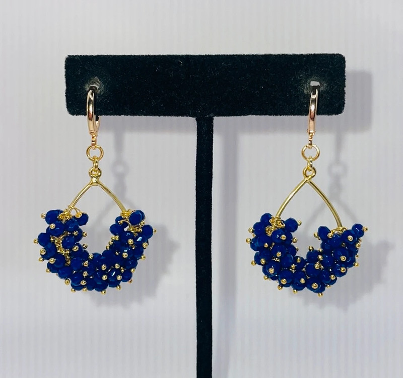 Vintage Gold Tone Royal Blue Beaded Dangle Drop Statement Earrings 1