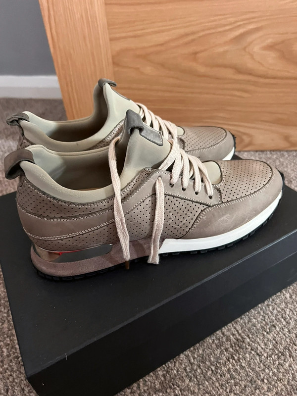 Mallet trainers store khaki