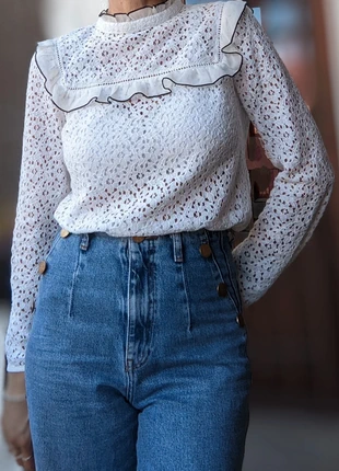 Blusa in pizzo con volant 🤍🖤, marke: Vintage Dressing, zustand: Sehr gut, größe: S / 36 / 8, 20,00 €, 21,70 € inklusive Vinted-Käuferschutz