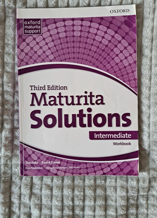 Obrázek k inzerátu: Maturita Solutions Intermediate Workbook