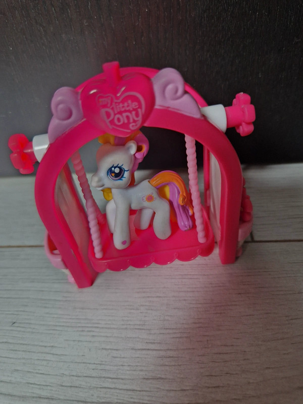 My little mini pony. 1