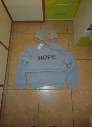 Felpa celeste, marke: Nazzaro, zustand: Neu, mit Etikett, größe: XL, 10,00 €, 11,20 € inklusive Vinted-Käuferschutz