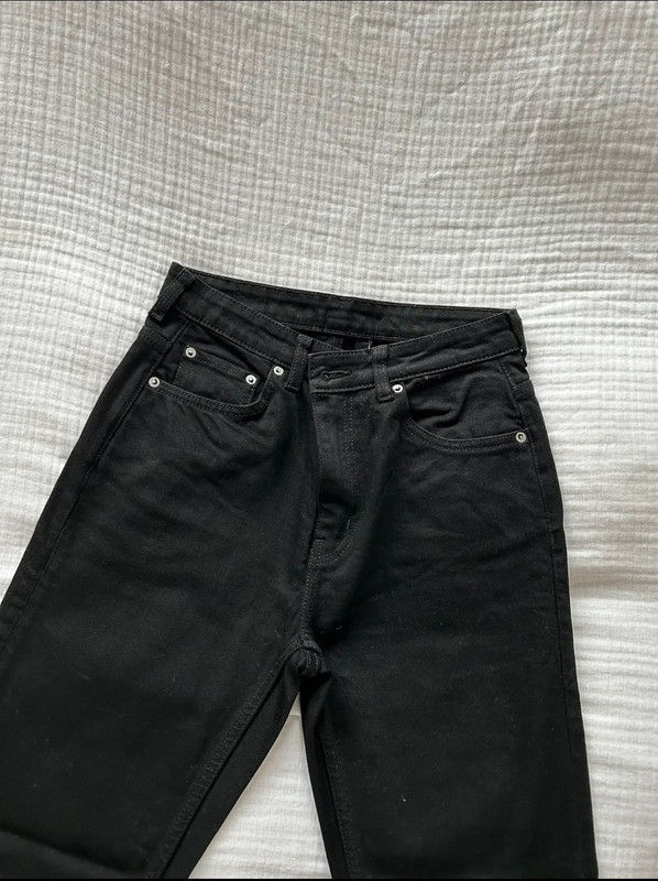 Sorte Weekday jeans 2