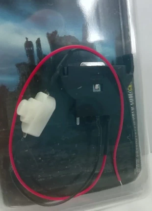 Kit di Illuminazione a LED con interruttore -Nuovo-, marque: green stuff world, état: Comme neuf, 5,50 €, 6,48 € Protection acheteurs incluse