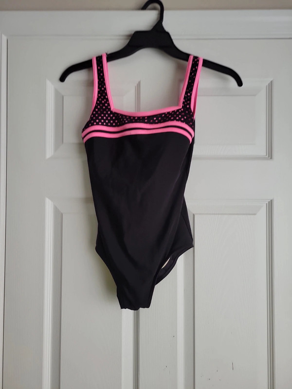 It Figures Women’s Swimsuit 1