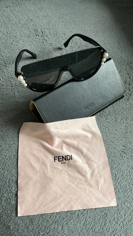 Fendi ribbons discount and pearls sunglasses