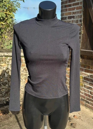 👕 T-shirt col montant noir • Shein • T34 / XS 📌, marca: Shein, estado: Muy bueno, tamaño: XS / 34 / 6, 4,00 €, 4,90 € Protección al comprador incluida