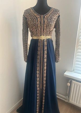 Takchita / takshita, marque: UIT, état: Bon état, taille: M / 38 / 10, 65,00 €, 68,95 € Protection acheteurs incluse