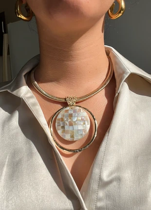 Collier vintage nacre et or, marque: Vintage, état: Neuf sans étiquette, 30,00 €, 32,20 € Protection acheteurs incluse