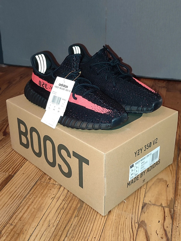 Adidas Yeezy Boost 350v2 - Core Black Red | Vinted