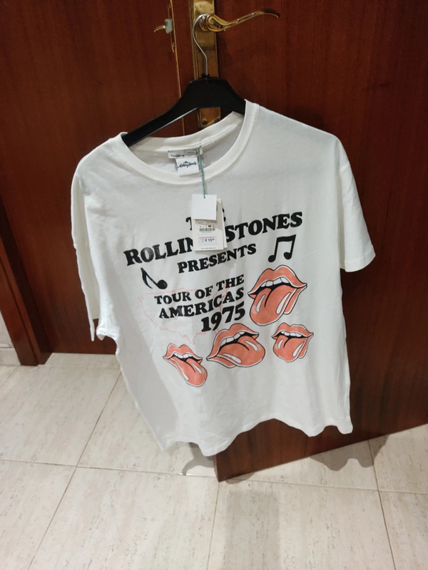 Meyella Guerrero Clasificar Camiseta Rolling Stones pull & bear - Vinted
