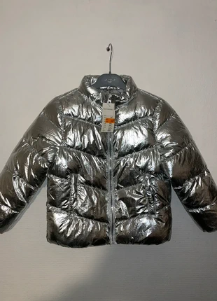 Doudoune sinsay 9-10ans, marque: Sinsay, état: Neuf avec étiquette, taille: 10 ans / 140 cm, 10,00 €, 11,20 € Protection acheteurs incluse