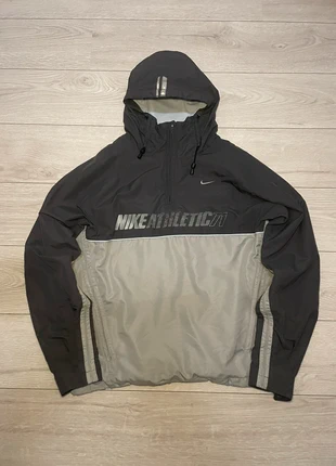 Veste coupe vent Nike Athletic gris en taille S hiver, marke: Nike, zustand: Sehr gut, größe: S, 20,00 €, 21,70 € inklusive Vinted-Käuferschutz