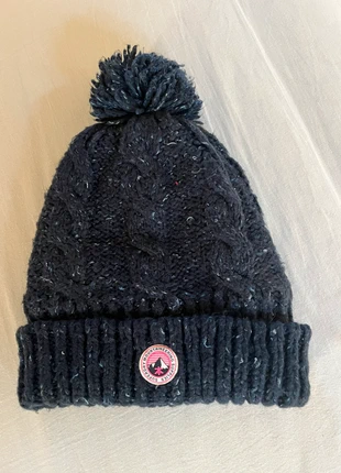 Bonnet chaud Superdry, merk: Superdry, staat: Nieuw zonder prijskaartje, maat: Universele maat, € 9,00, € 10,15 inclusief Kopersbescherming