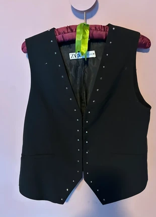 Black stuffed Zara waistcoat, brand: Zara, condition: Very good, size: M / 38 / 10, €7.50, €8.58 includes Buyer Protection