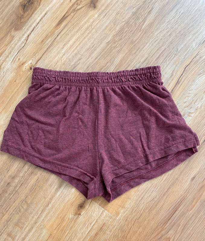 American Apparel Sweatshorts in weinrot Gr. 34 XS Vinted