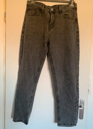 Jeans homme , marke: Shein, zustand: Sehr gut, größe: M, 5,00 €, 5,95 € inklusive Vinted-Käuferschutz