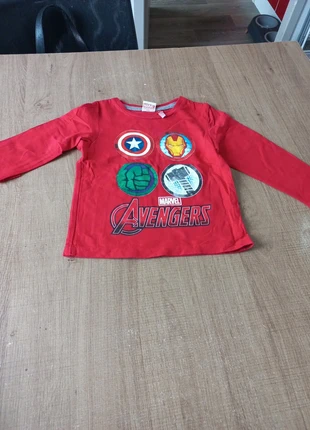 Tee shirt manche longue , brand: MARVEL AVENGERS, condizioni: Buone, taglia: 3 anni / 98 cm, €2.00, €2.80 include la Protezione acquisti