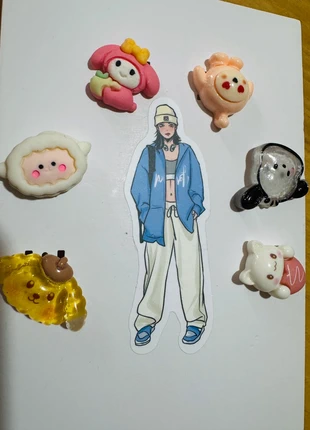 Orecchini Sanrio kawaii mix, marca: Sanrio, estado: Nuevo sin etiquetas, 7,00 €, 8,05 € Protección al comprador incluida