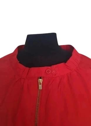 "Bershka" Blouson femme rouge en coton T.M, marke: Bershka, zustand: Sehr gut, größe: M / 38 / 10, 4,00 €, 4,90 € inklusive Vinted-Käuferschutz