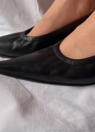 Scarpe decollette nere vintage con tacco a spillo medio, n. 38, brand: Made In Italy, condizioni: Buone, taglia: 38, €25.00, €26.95 include la Protezione acquisti