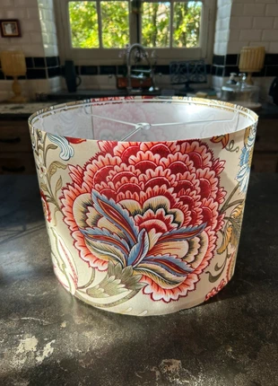 🌺 Stunning Floral Fabric Lampshade – Modern, Bold & Perfect for Statement Lighting 🌺, état: Neuf sans étiquette, 22,00 €, 23,80 € Protection acheteurs incluse