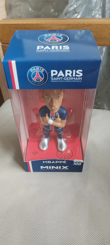 Minix Figurine PSG Mbappe