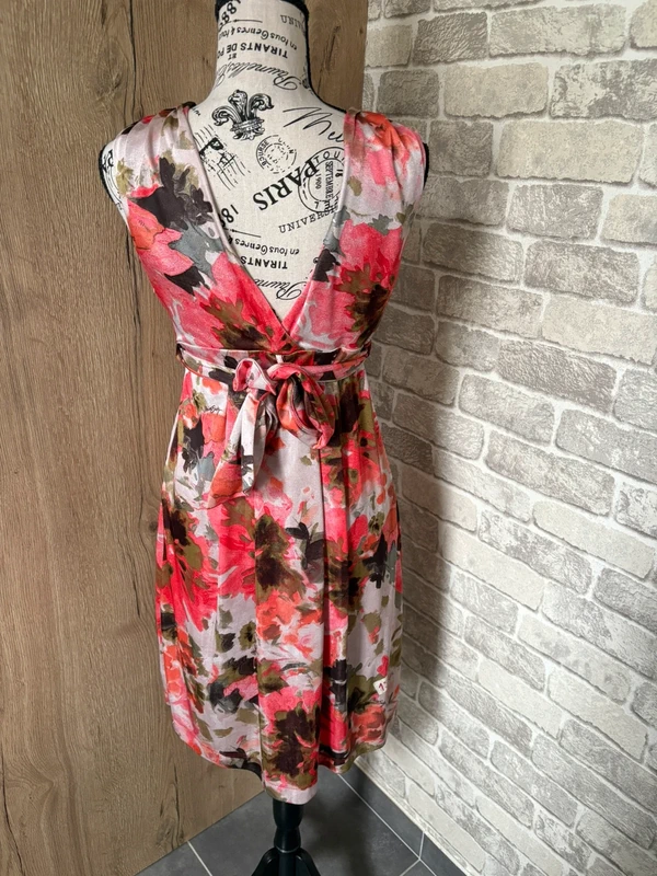 Robe femme imprimée fleurie taille 36 - photo numéro 3