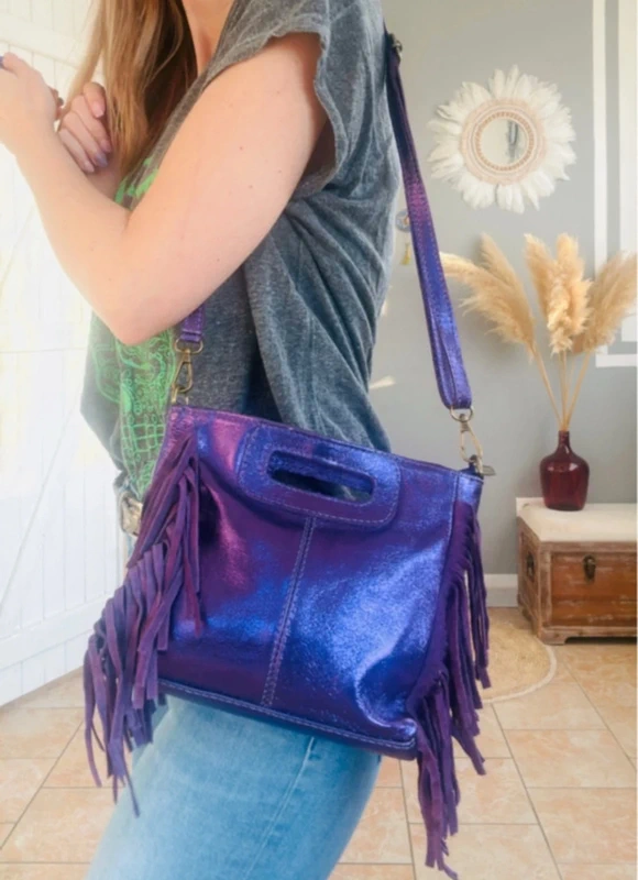 Sac bohème cuir violet irisé avec bandoulière - photo numéro 11