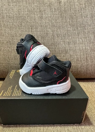 Nike Jordan Max aura 4, marke: Jordan, zustand: Neu, größe: 17, 18,00 €, 19,60 € inklusive Vinted-Käuferschutz