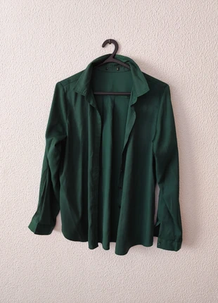 Camisa de mulher verde elegante 💚 Tamanho único, marque: Local, état: Très bon état, taille: Taille unique, 5,00 €, 5,95 € Protection acheteurs incluse