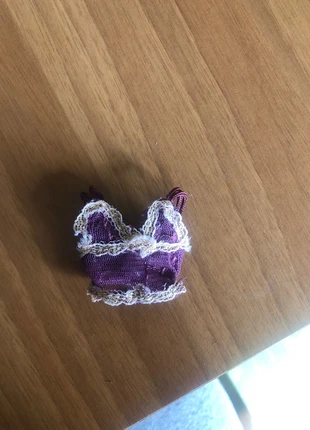 Bratz doll Fianna funk out top, marque: Bratz, état: Très bon état, taille: Taille unique, 3,00 €, 3,85 € Protection acheteurs incluse