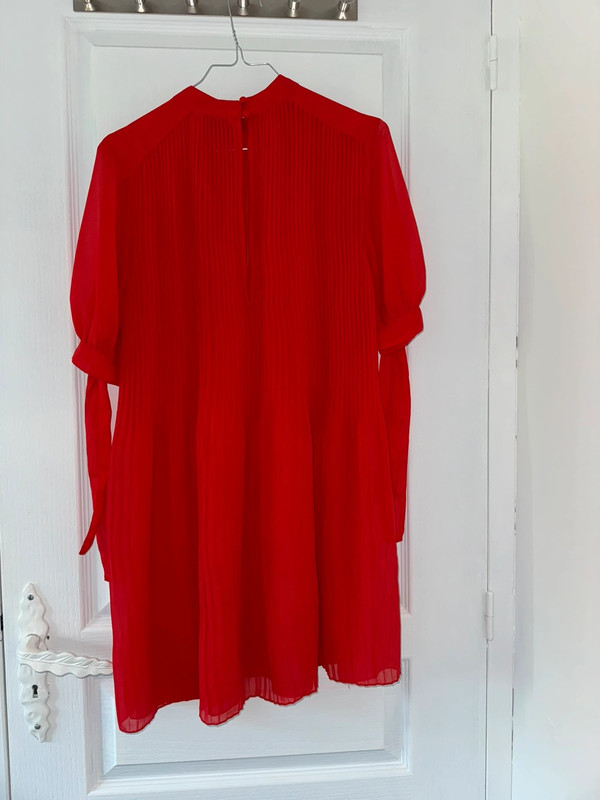 Robe Asos 4