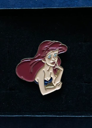 Pin’s ariel la petite sirène, brand: Disney, condition: Very good, €4.00, €4.90 includes Buyer Protection