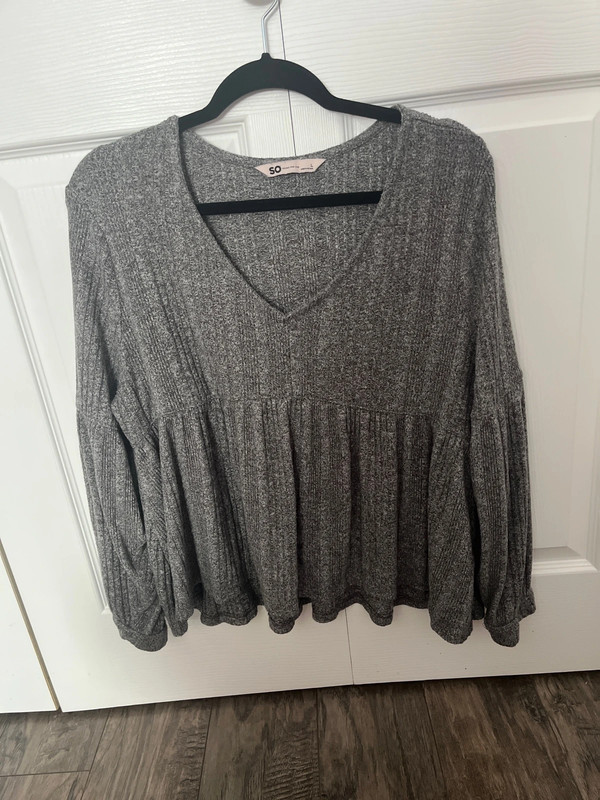 Grey long sleeve blouse 1