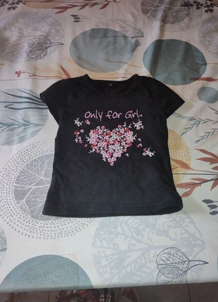 Tee shirt 2 ans, condition: Good, size: 18-24 months / 86 cm, €1.50, €2.28 includes Buyer Protection