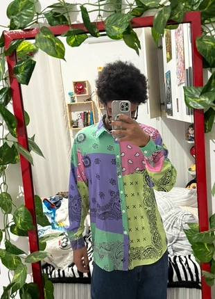 Camicia stile bandana street wear, brand: Vintage Dressing, condizioni: Ottime, taglia: XL, €6.00, €7.00 include la Protezione acquisti