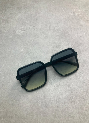 lunette de soleil vintage 2000s y2k été rétro, marque: Vintage Dressing, état: Neuf sans étiquette, 5,00 €, 5,95 € Protection acheteurs incluse