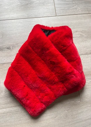Col fourrure synthétique rouge multiposition, marque: sans marque, état: Neuf sans étiquette, 15,00 €, 16,45 € Protection acheteurs incluse